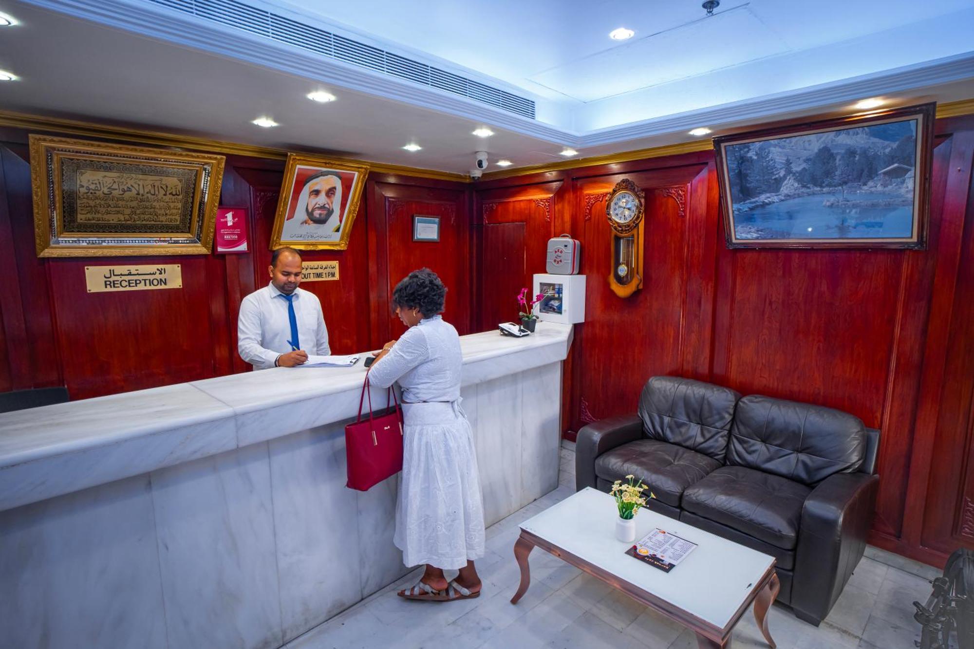 Al Karnak Hotel Dubai Ngoại thất bức ảnh