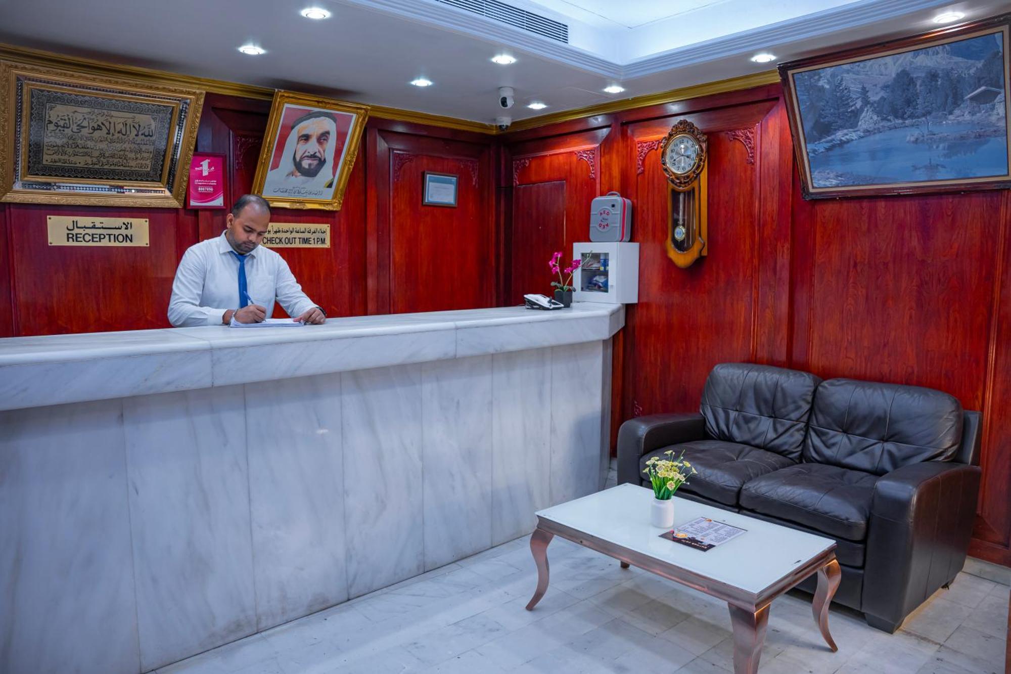 Al Karnak Hotel Dubai Ngoại thất bức ảnh